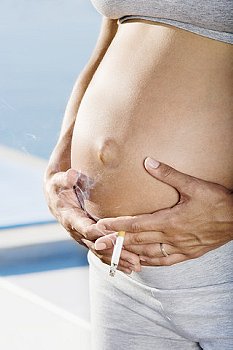 ► Беременность и курение — понятия не совместимые. Представляем негативные последствия курения до зачатия, во время беременности и после рождения ребенка!
