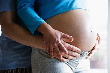 ► Как самостоятельно вызвать роды на 40 неделе беременности в домашних условиях?