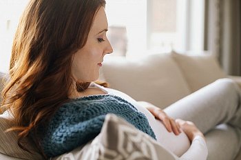 ► Причины, симптомы тонуса матки при беременности в первом триместре