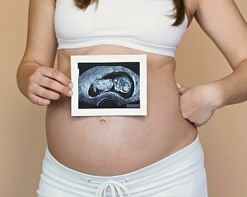 ► Вредно ли делать УЗИ при беременности на ранних сроках для ребенка?