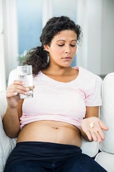 ► Можно ли пить анальгин при беременности