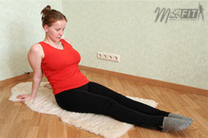► Упражнения для пресса «Подъем прямых ног из положения сидя на полу»