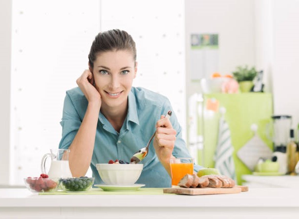 ► 6 правил завтрака для желающих похудеть