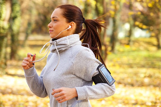 ► 9 видов спорта для похудения осенью